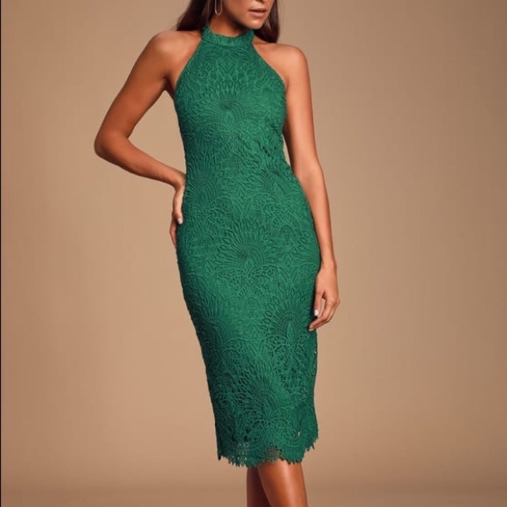 Lulus NWT Lace Sheath Dress